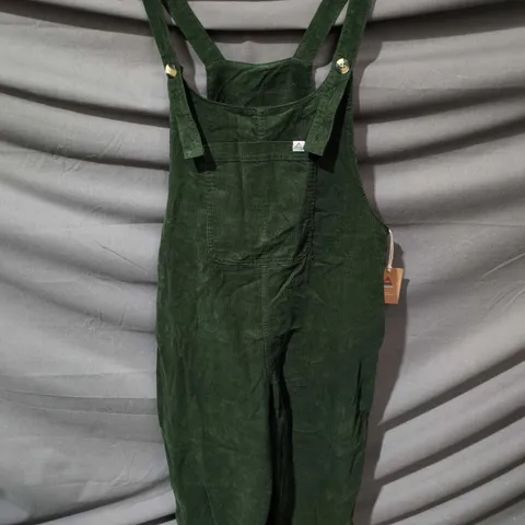 PASSENGER MEADOWS 2.0 ORGANIC COTTON CORDUROY DUNGAREES – FIR TREE GREEN, SIZE M/L