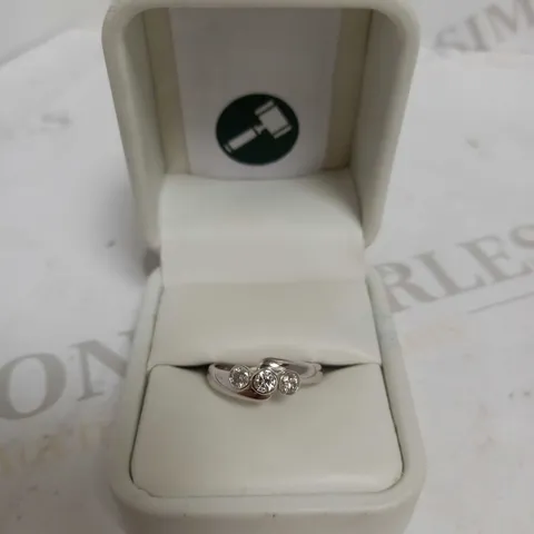 DESIGNER 18CT WHITE GOLD DIAMOND SET THREE STONE RING