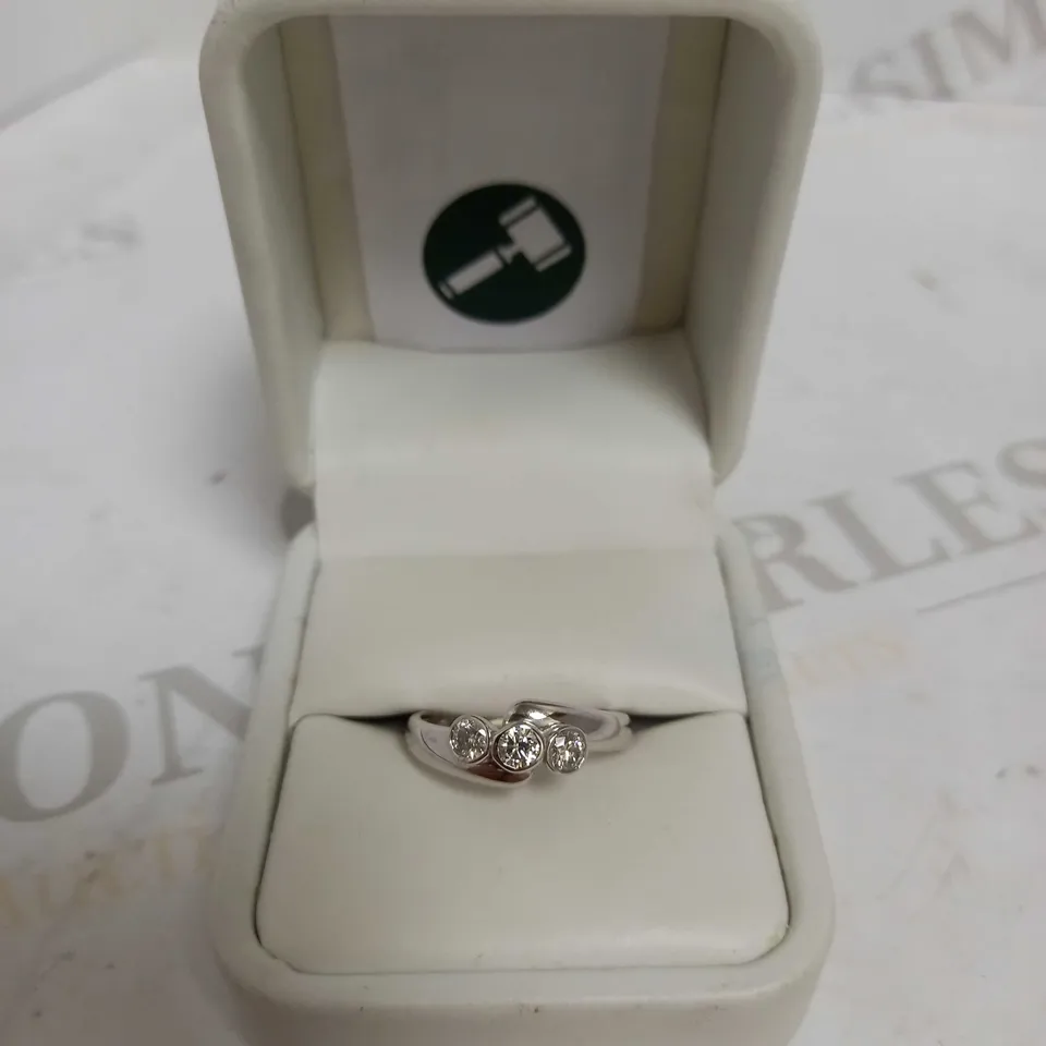 DESIGNER 18CT WHITE GOLD DIAMOND SET THREE STONE RING