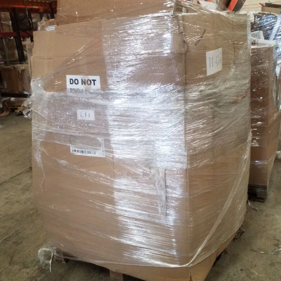 PALLET CONTAINING ASSORTED INFLATABLE MATTRESSES