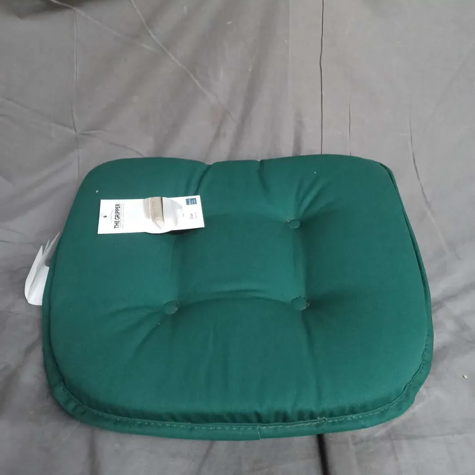 BOXED KLEAR VU X4 THE GRIPPER NON-SLIP CHAIR CUSHIONS IN GREEN