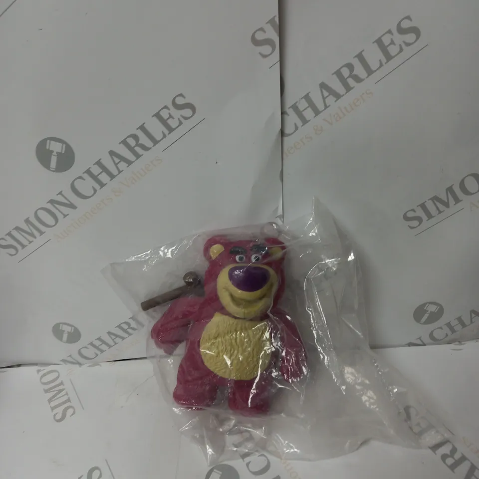 BOX OF ASSORTED ITEMS TO INCLUDE TOYS, BALLOONS, BOBBLES ETC 