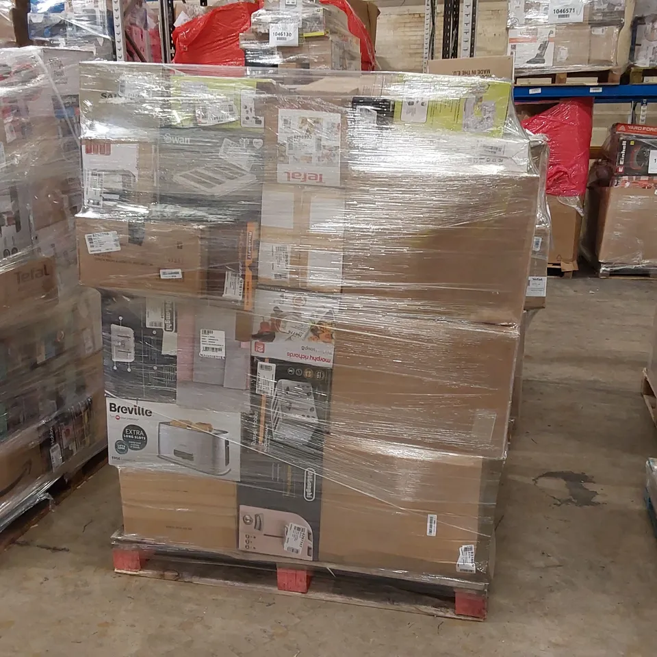 PALLET OF APPROXIMATELY 53 UNPROCESSED RAW RETURN HOUSEHOLD AND ELECTRICAL GOODS TO INCLUDE;