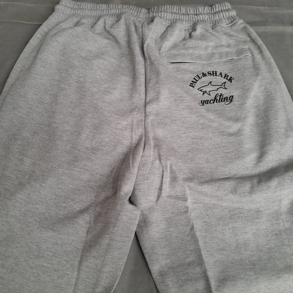 PAUL & SHARK YACHTING MENS GREY SHORTS SIZE L