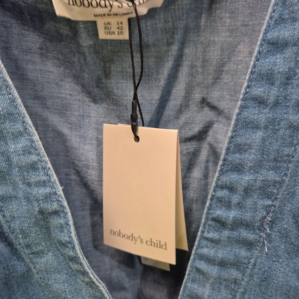 NOBODY’S CHILD MID-WASH DENIM STARLIGHT MIDI DRESS, UK 14 (EU 42 / USA 10) – SLEEVELESS, BUTTON-FRONT