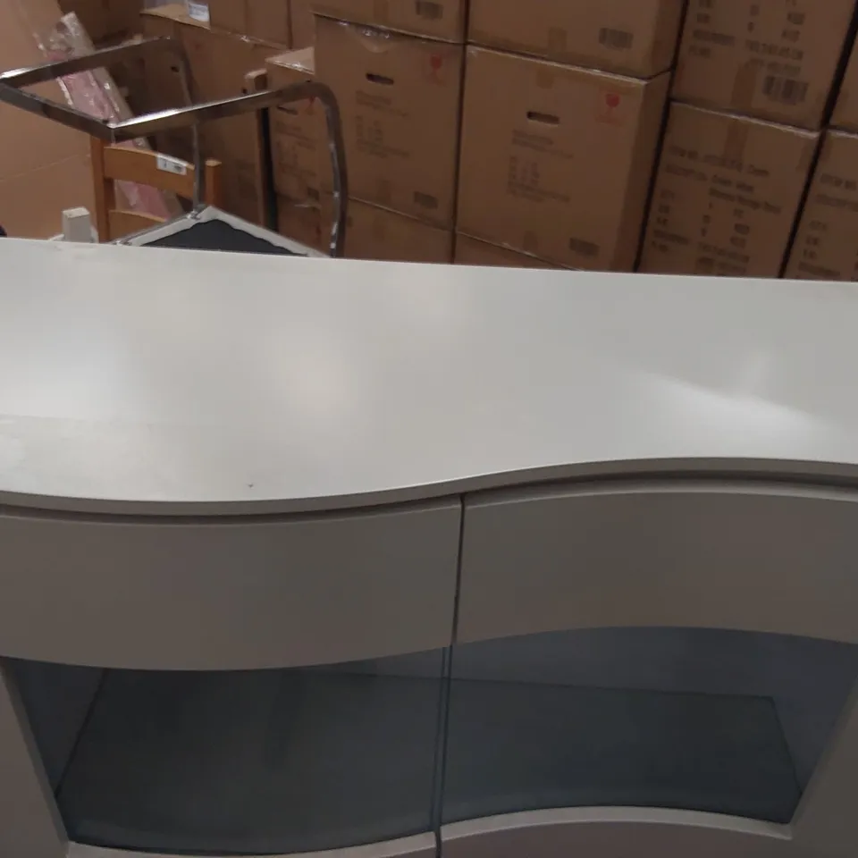 LAZZARO DISPLAY UNIT WITH LED LIGHTS – GREY