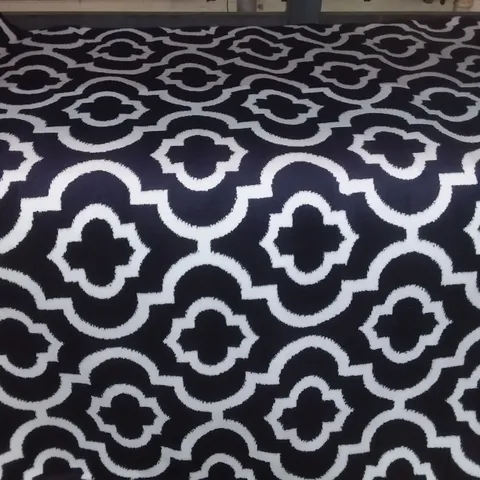 MIST 3028 NAVY BLUE - WHITE RUG