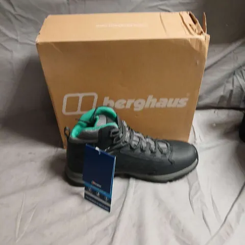 BERGHAUS HIKING BOOTS β BLACK/GREY WITH TEAL LINING (BOXED) β SIZE UK 7