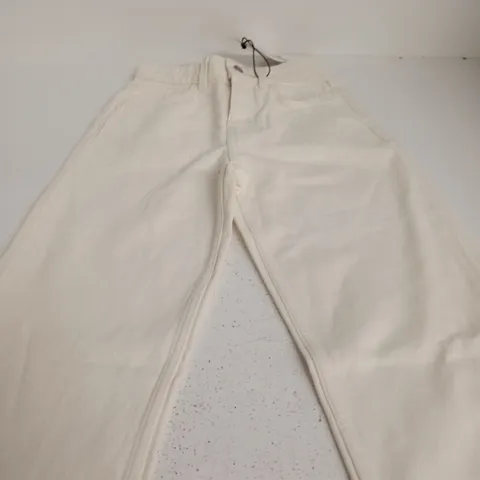BERSHKA WOMEN'S STRAIGHT WIDE WHITE TROUSERS β (EU32)