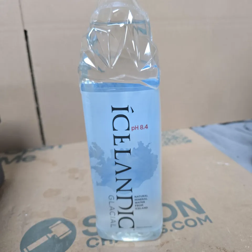 TOTE OF APPROXIMATELY 8 ASSORTED FOOD AND DRINK ITEMS TO INCLUDE: GLACIAL ICELANDIC WATER