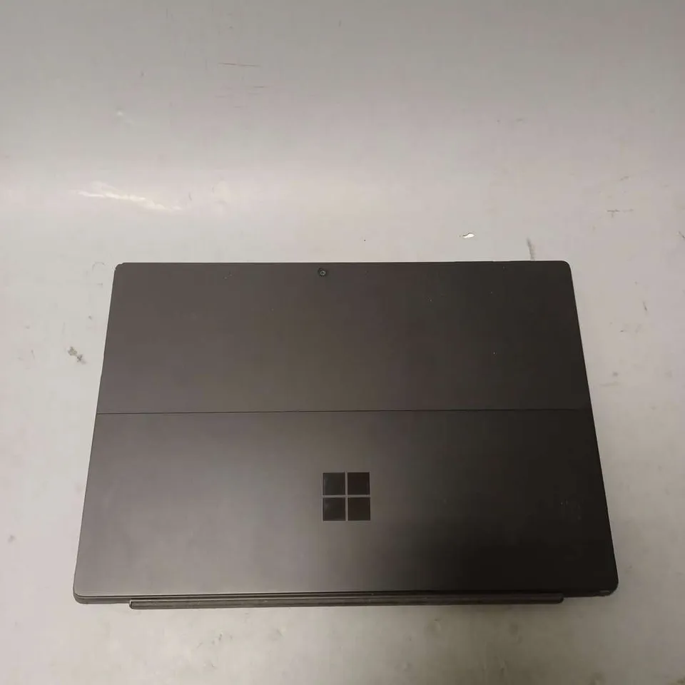 MICROSOFT SURFACE PRO 