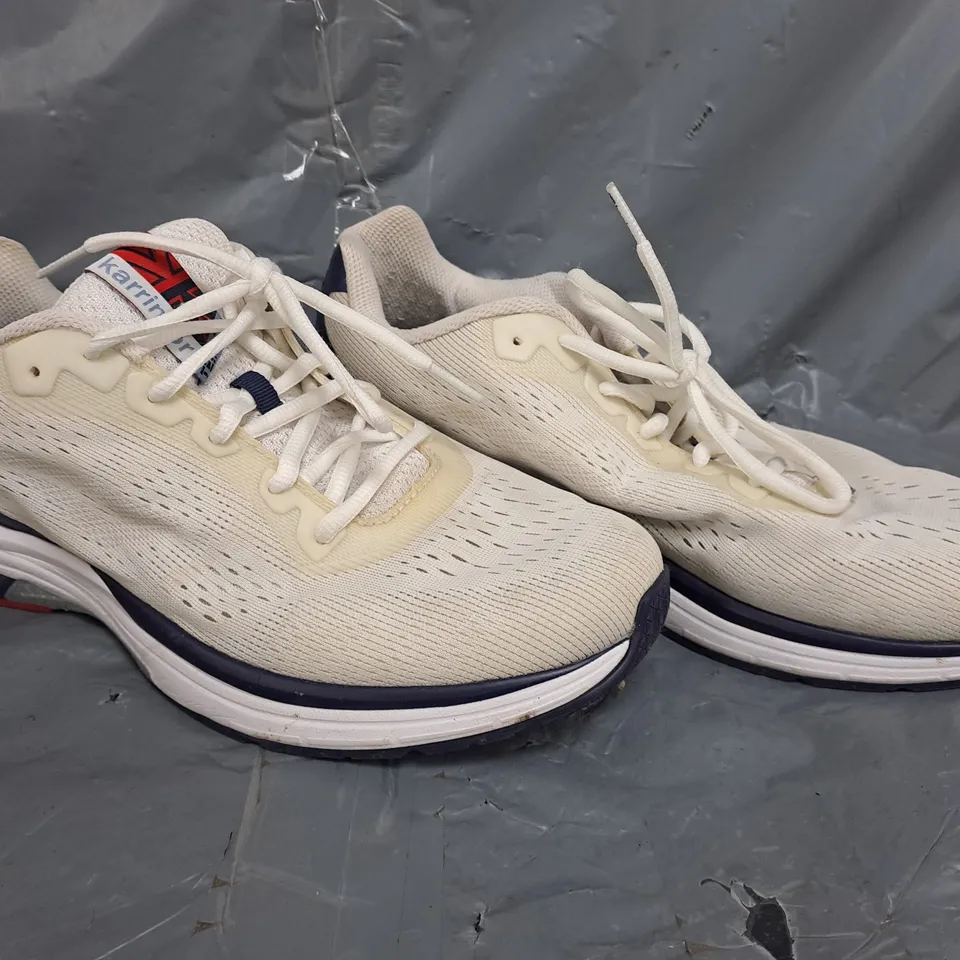PAIR OF KARRIMOR SHOES IN WHITE/NAVY SIZE UK 8