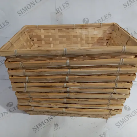 10 WOODEN BASKETS IN WOVEN STYLE