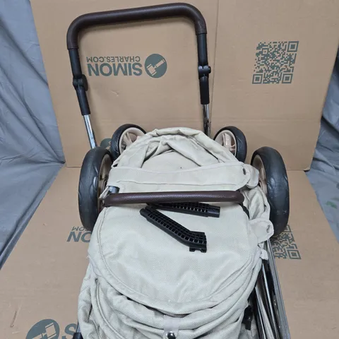 CELUNA TOTAL TWIN KIDS PUSHCHAIR