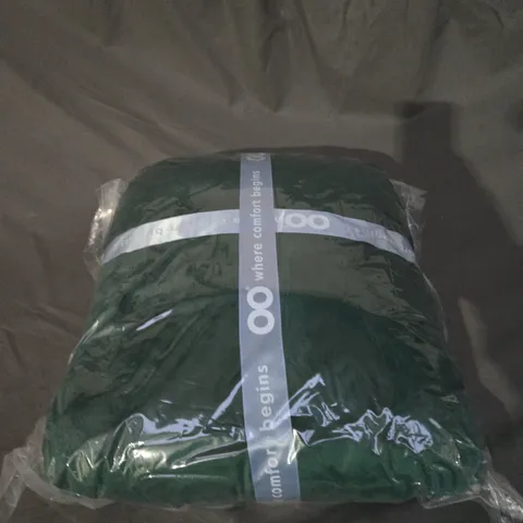 SEALED OODIE OVERSIZED HOODED BLANKET - GREEN