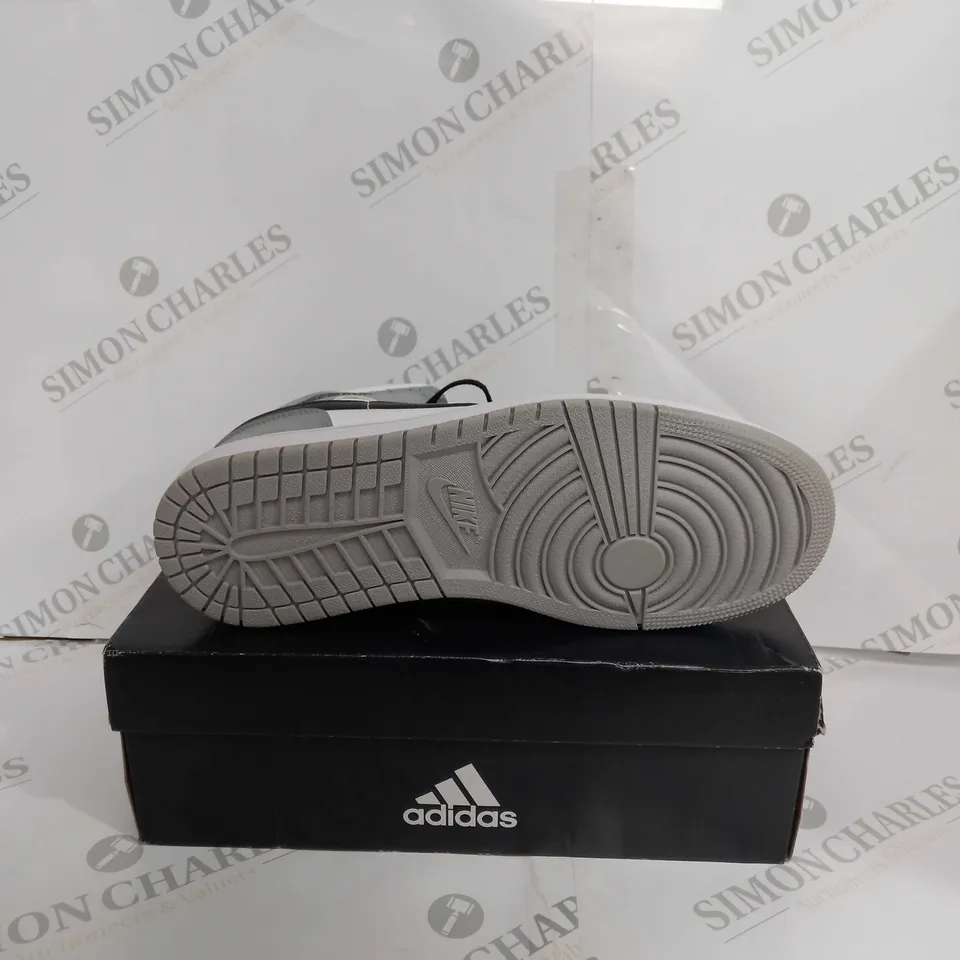 BOXED NIKE AIR JORDAN DUNKS HIGHS - UK 10
