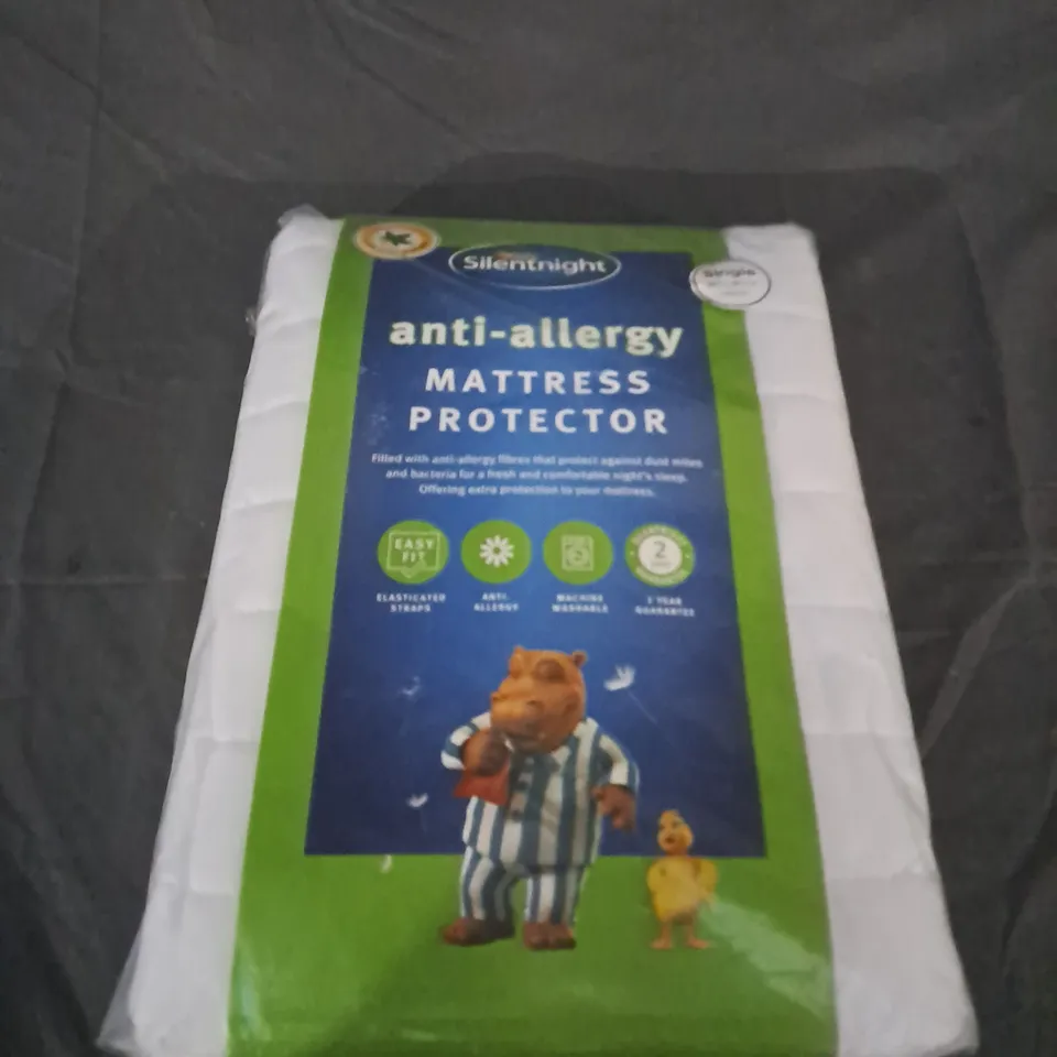 PACKAGED SILENTNIGHT ANTI-ALLERGY MATTRESS PROTECTOR- SINGLE