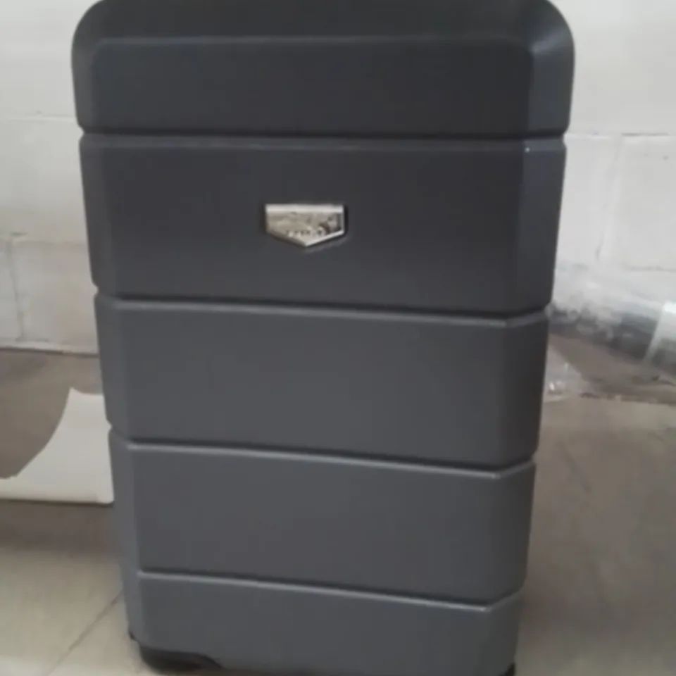 LUGG JETSET CABIN BAG SILVER