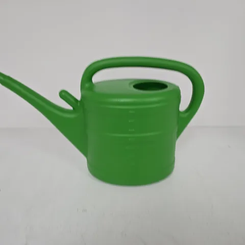 GREEN PLASTIC WATERING CAN