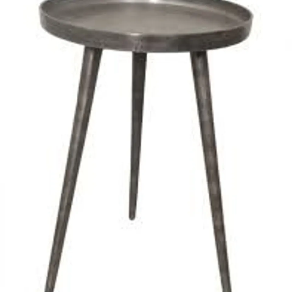 CHANDLER TRIPODS ANTIQUE METAL TRAY TABLE 