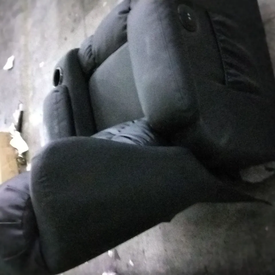 QUALITY DESIGNER BLACK LEATHER POWER RECLINER ARMCHAIR WITH CUPHOLDERS