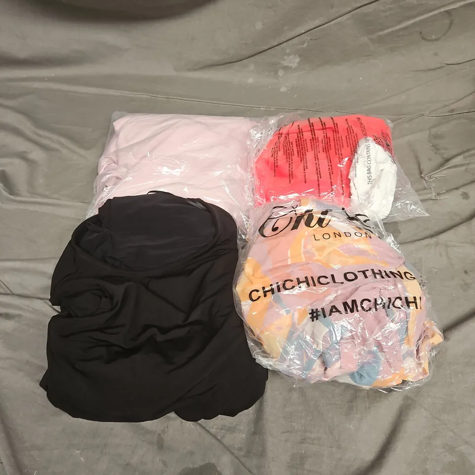 APPROXIMATELY 15 ASSORTED CLOTHING ITEMS IN VARIOUS STYLES AND SIZES