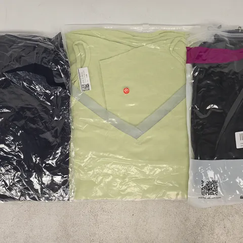 APPROXIMATELY 20 ASSORTED CLOTHING AND FASHION PRODUCTS IN VARIOUS STYLES AND SIZES - COLLECTION ONLY