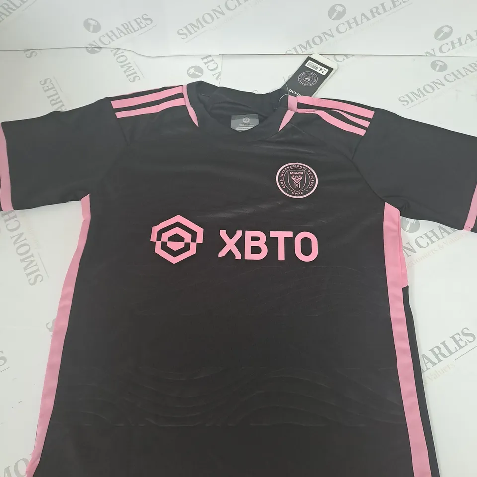 INTER MIAMI FC AWAY SHIRT WITH MESSI 10 ON THE BACK SIZE 24
