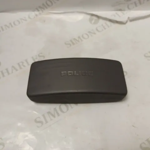 10 POLICE GLASSES CASE - BLACK