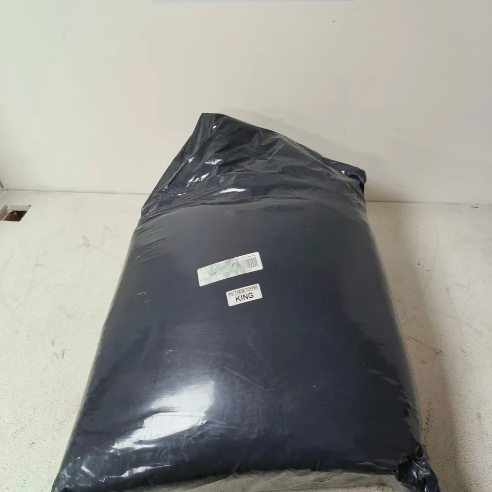 KING SIZE MATTRESS TOPPER