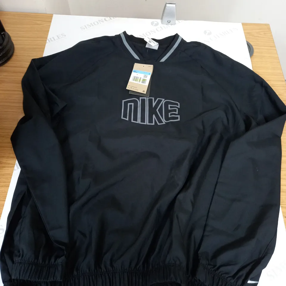 NIKE DRI FIT LONG SLEEVE BLACK TOP - M 