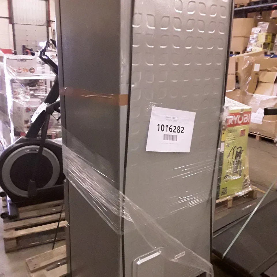 HISENSE FREESTANDING FRENCH DOOR FRIDGE FREEZER