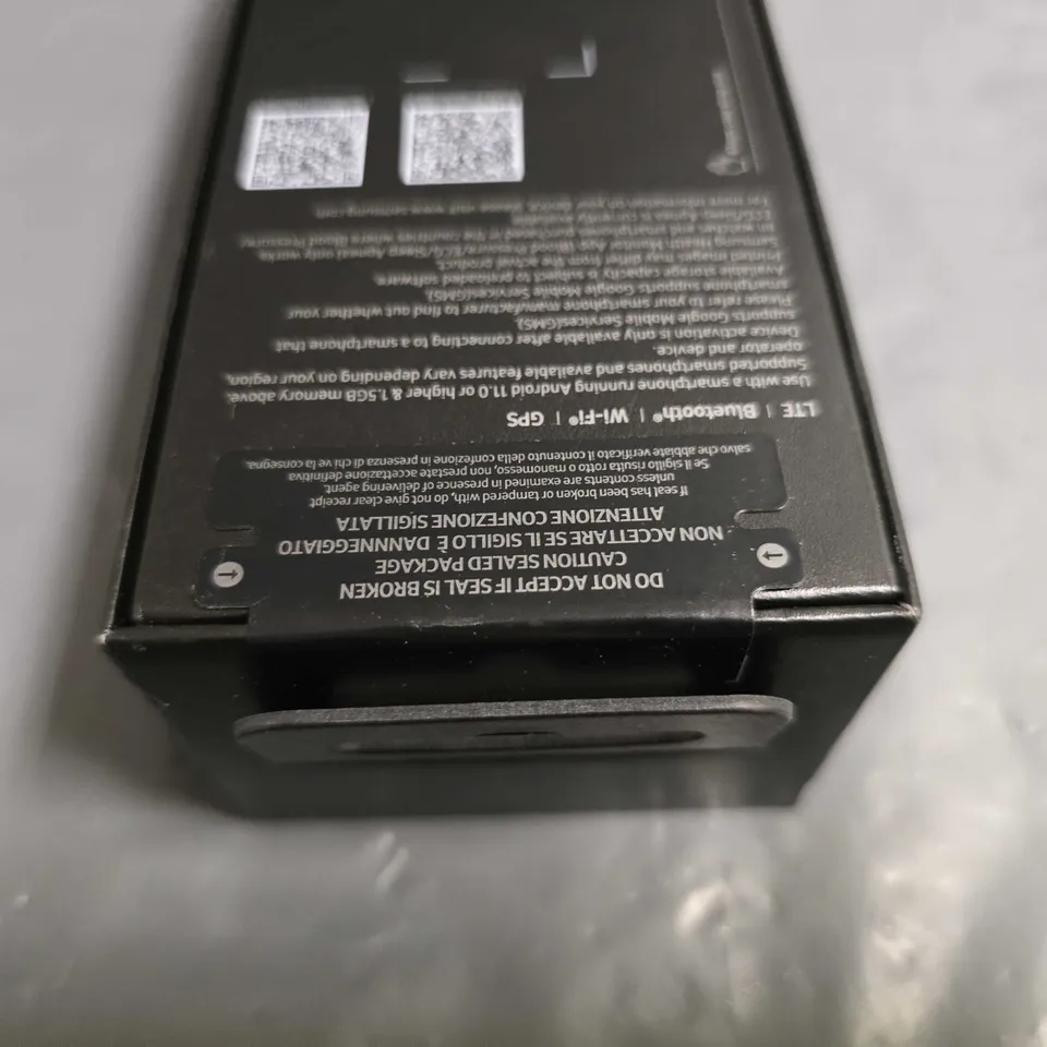 SEALED SAMSUNG GALAXY WATCH ULTRA IN TITANIUM SILVER - SM-L705F