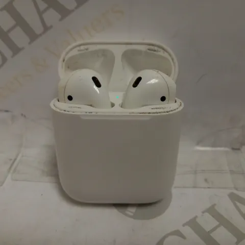 APPLE AIRPODS