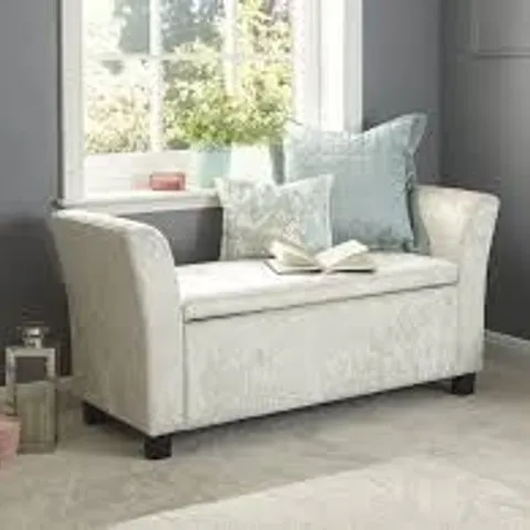 BOXED GFW VERONA CRUSHED VELVET UPHOLSTERED WINDOW SEAT - OYSTER (1 BOX)