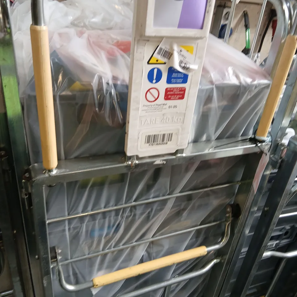 LARGE QUANTITY OF ASSORTED VITAMINS AND SUPPLEMENTS