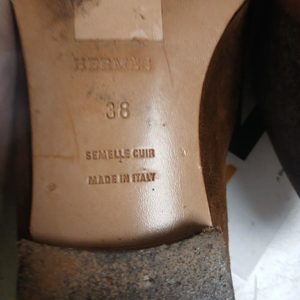 HERMÈS BROWN SUEDE HORSEBIT LOAFERS – UK 5 (EU 38)