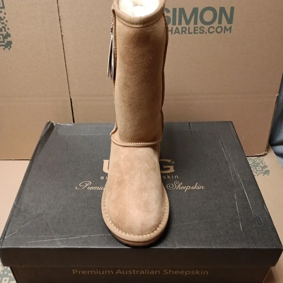 BOXED PAIR OF UGG TALL CLASSIC BOOTS IN TAN - EU 36/37