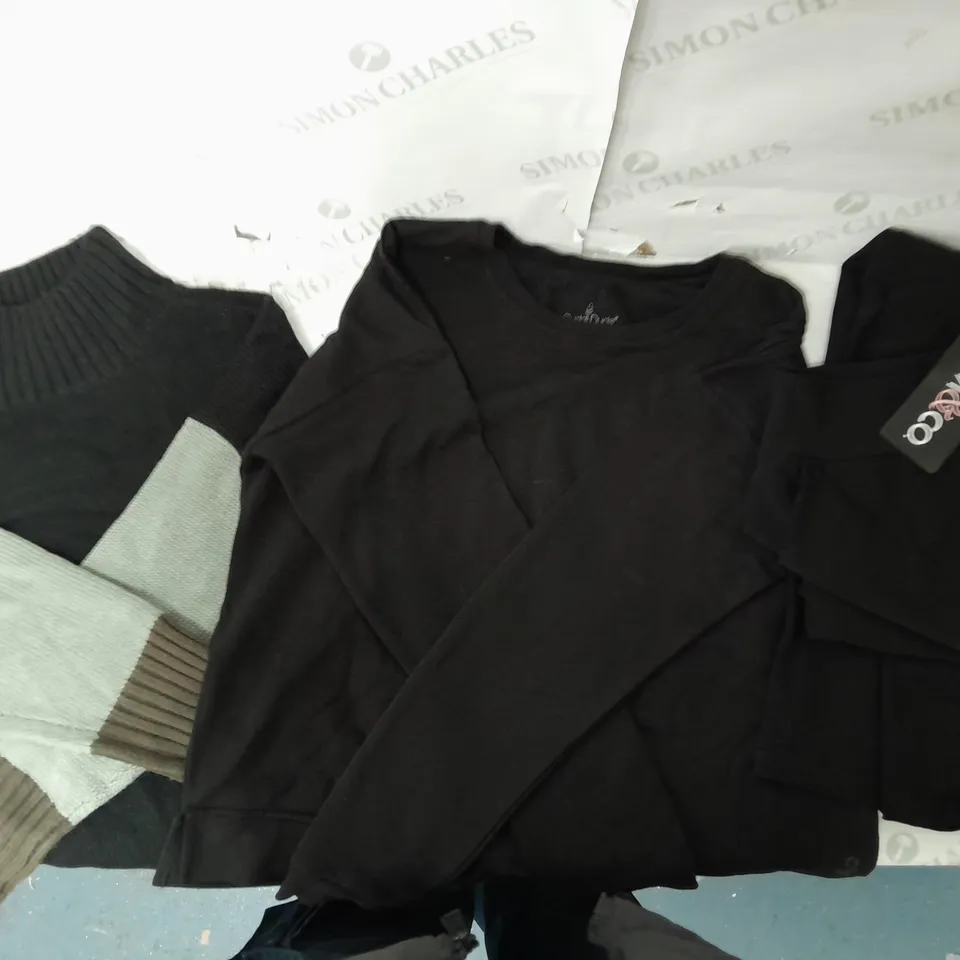 A BOX OF 10 ITEMS TO INCLUDE A BLACK JUMPER A BLACK PAIR OF KIM&CO. TROUSERS 