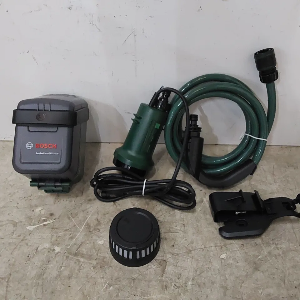 BOXED BOSCH GARDEN CORDLESS RAINWATER PUMP 18V-2000