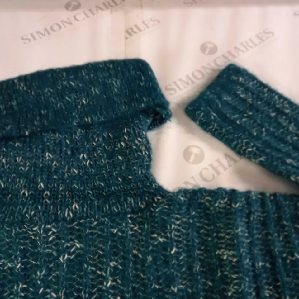 COTTONADE GREEN ROLL NECK JUMPER - SIZE UNSPECIFIED