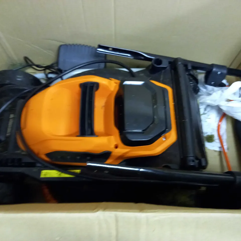 YARDFORCE 40V CORDLESS LAWNMOWER