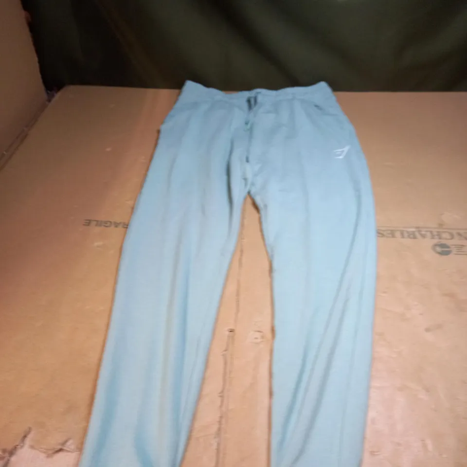 LIGHT GREEN GYMSHARK LEGGINGS SIZE S