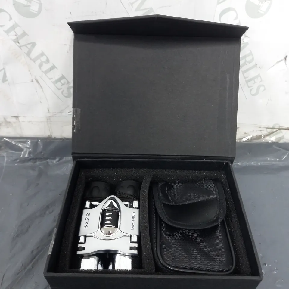 BOXED XD SILVER BINOCULARS