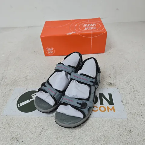 URBAN JACKS MANDY SANDALS – NAVY MULTI – UK 5.5 (EU 38) – PAIR