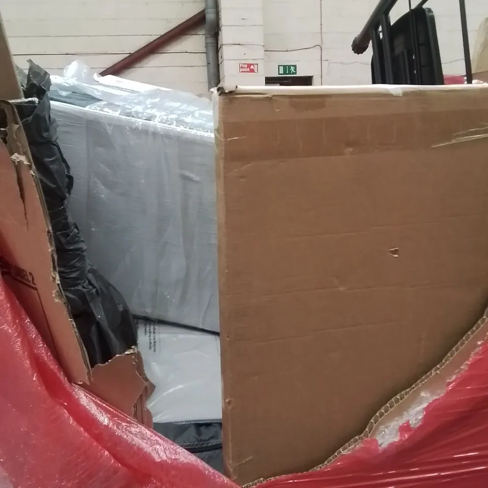 PALLET CONTAINING VARIOUS ASSORTED BOXED HOUSEHOLD ITEMS TO INCLUDE: SOFA/DAYBED,POP UP TENTS, ETC.