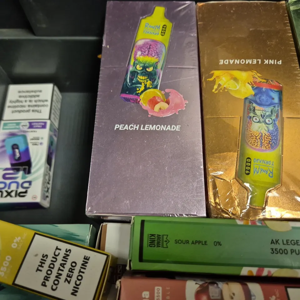 APPROXIMATELY 12 ASSORTED E-CIGARETTE PRODUCTS TO INCLUDE - HAYATI , PIXL DUO 12 , AROMA KING ETC