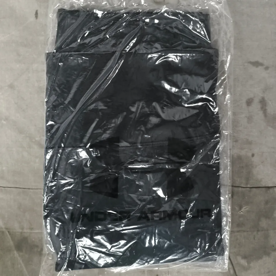 BAGGED UNDER ARMOUR MOTION LEGGINGS IN BLACK SIZE LARGE