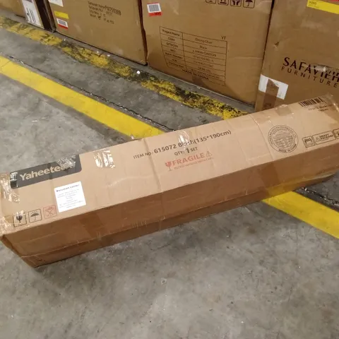 BOXED YAHEETECH BED FRAME - BLACK // SIZE: 135 x 190cm