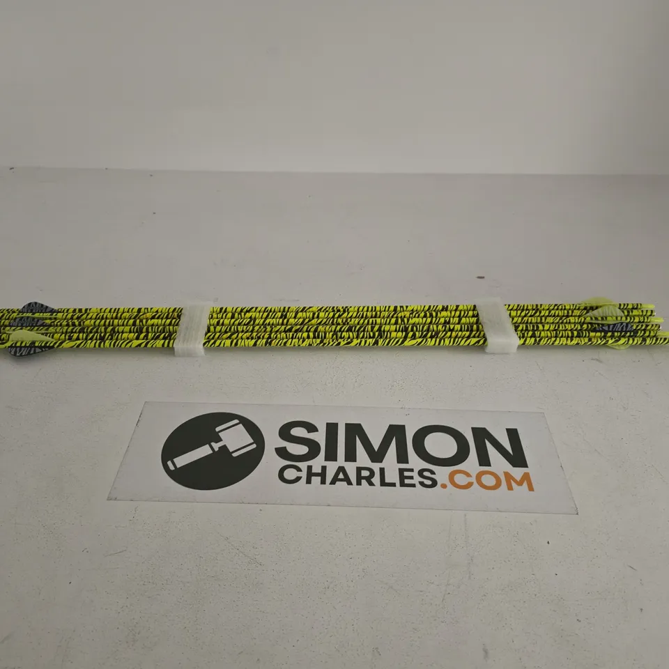 SHARROW SET OF 6 BLACK/YELLOW ARCHERY ARROWS UNBOXED